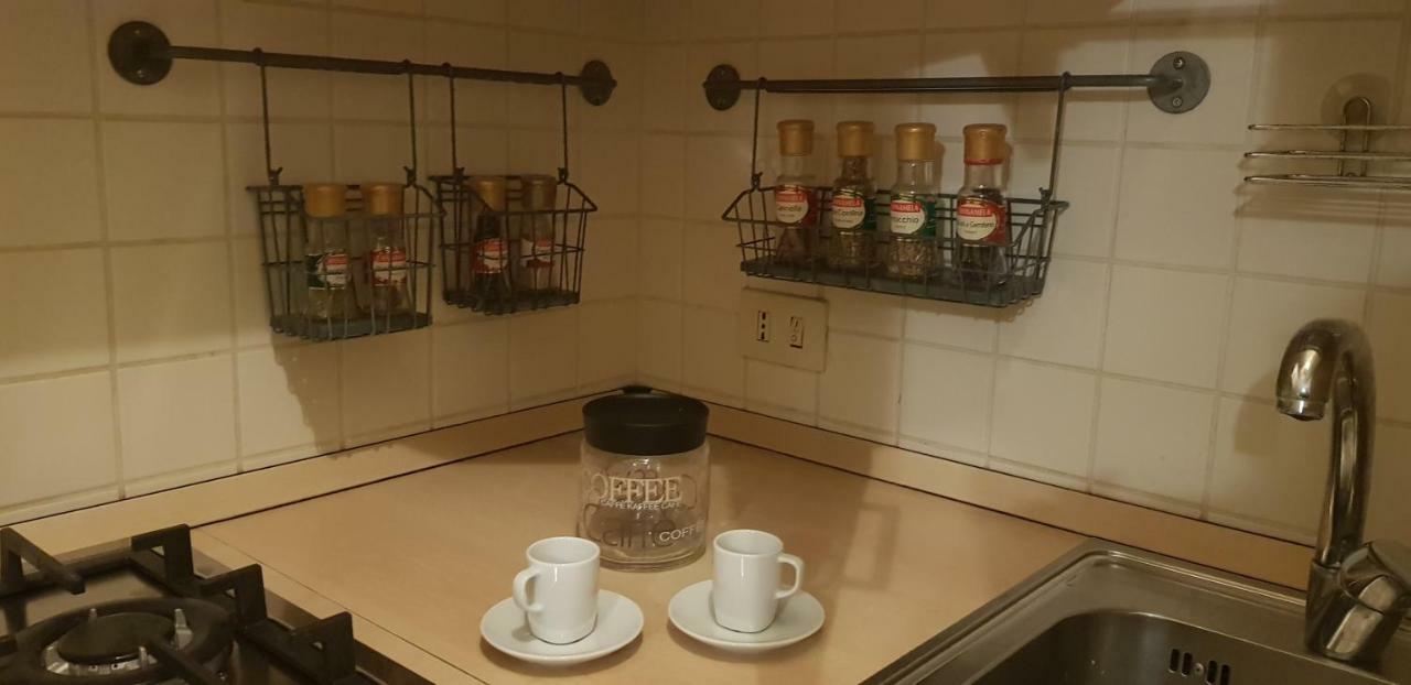 Bilocale Ristrutturato Ed Arredato Porta Romana * Milano
